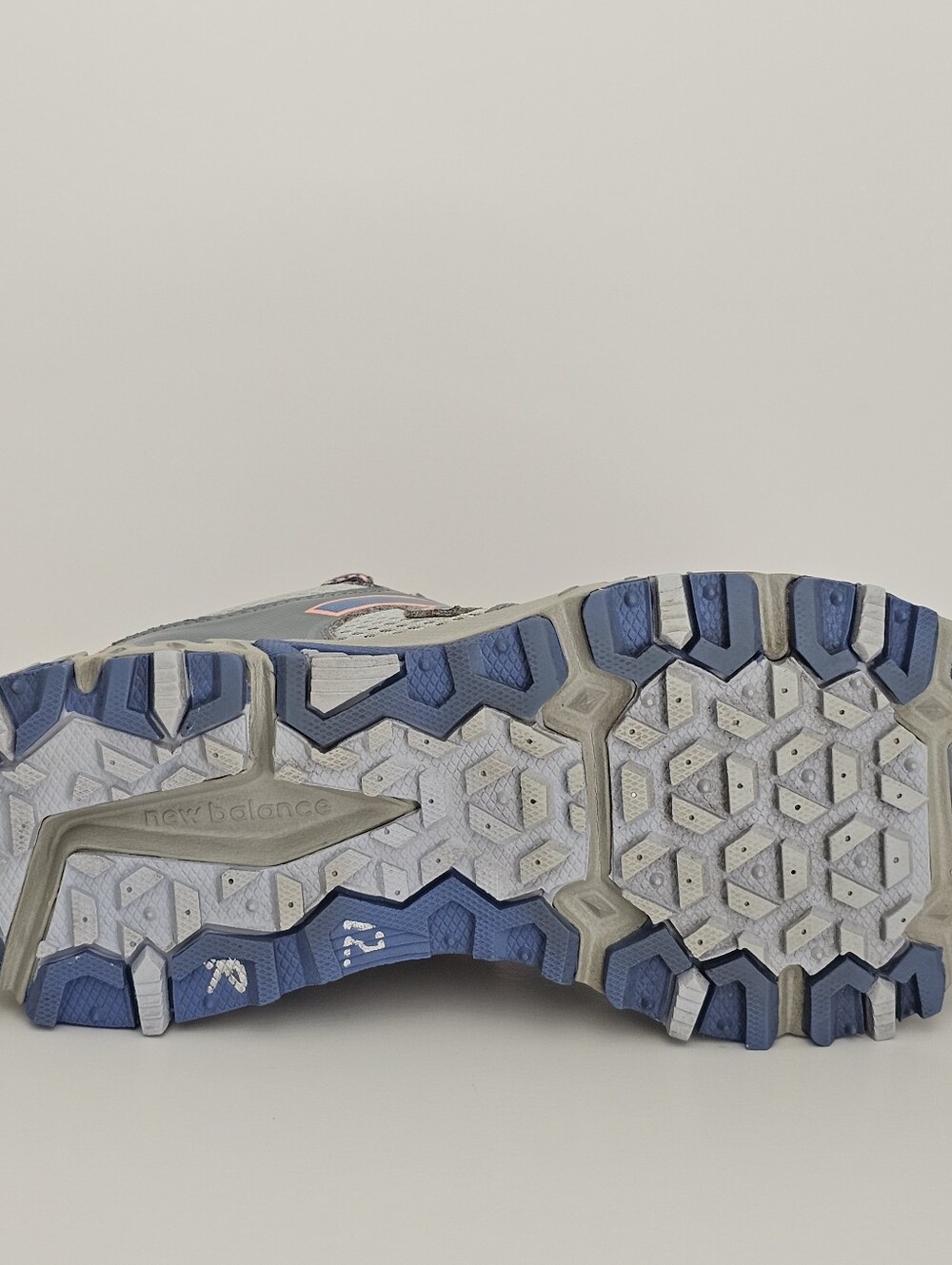 New Balance WTE412A3 412 v3 Trail Running Shoes Women's 8 D Grey Purple Blue - Picture 12 of 12